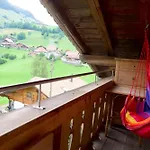 Comfortable Quiet With Great View 아파트 Diemtigen