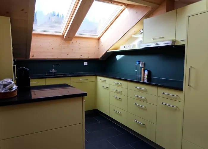 Comfortable Quiet With Great View